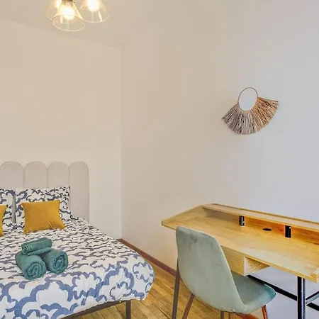Le Safari - Face Gare - Parking - Familial & Architecte - Rent Immo Apartment *