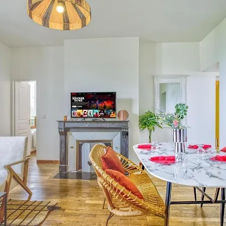 Apartment Le Safari - Face Gare - Parking - Familial & Architecte - Rent Immo Troyes