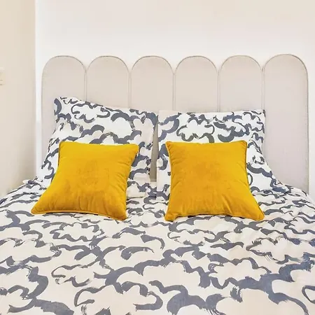 Le Safari - Face Gare - Parking - Familial & Architecte - Rent Immo Apartment *