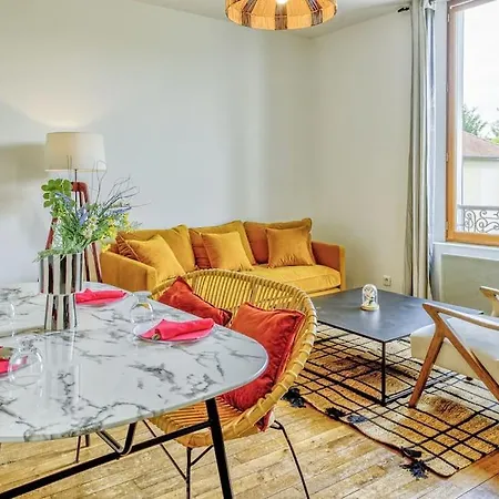 Apartment Le Safari - Face Gare - Parking - Familial & Architecte - Rent Immo