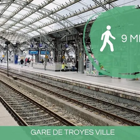 Le Safari - Face Gare - Parking - Familial & Architecte - Rent Immo Apartment *